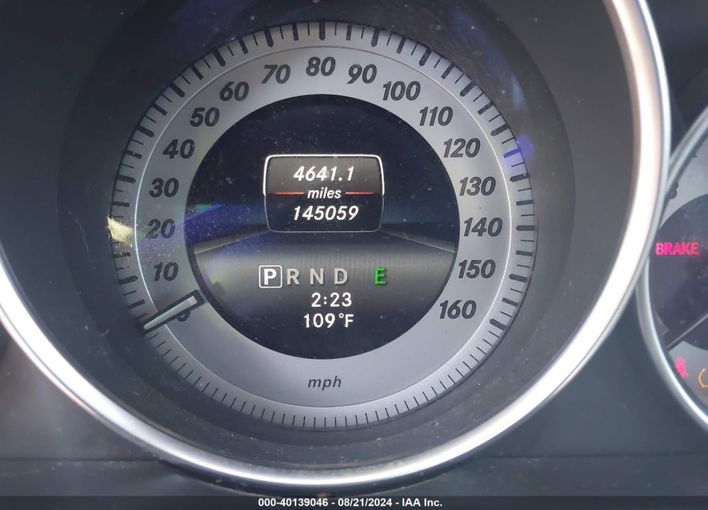 2014 MERCEDES-BENZ C 250 LUXURY/SPORT VIN: WDDGF4HB2EA959529