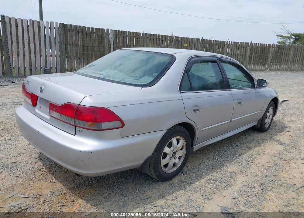 2001 HONDA ACCORD 2.3 EX VIN: 1HGCG566X1A129300
