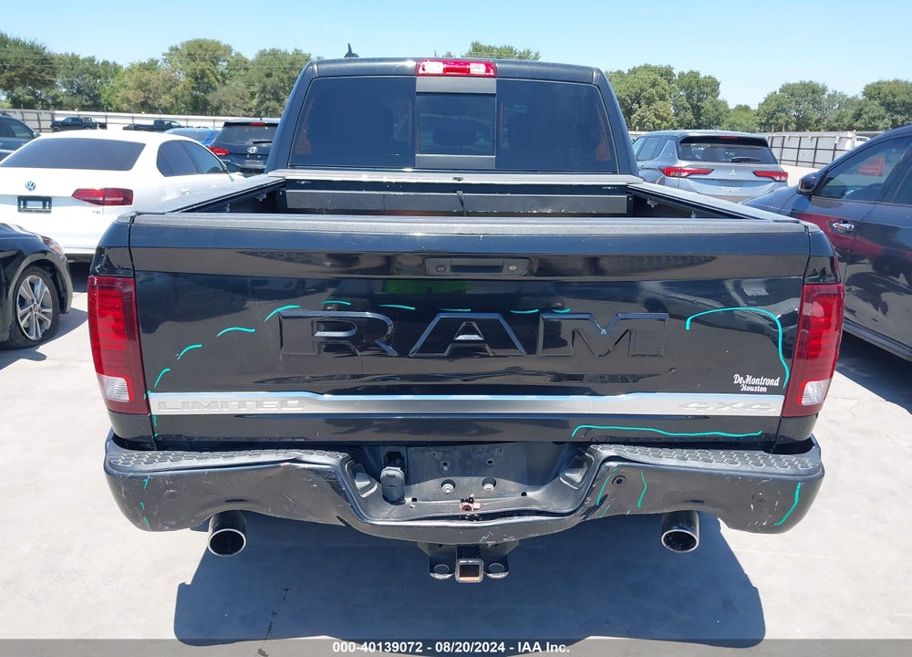 2018 RAM 1500 LIMITED 4X4 5'7 BOX VIN: 1C6RR7PT7JS135754