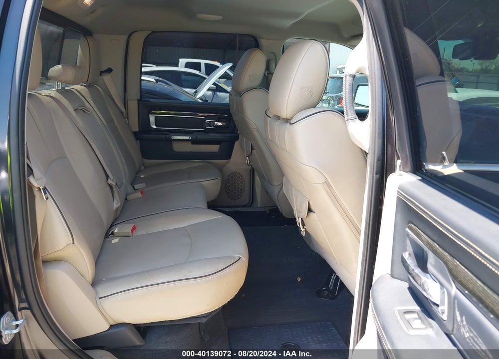 2018 RAM 1500 LIMITED 4X4 5'7 BOX VIN: 1C6RR7PT7JS135754