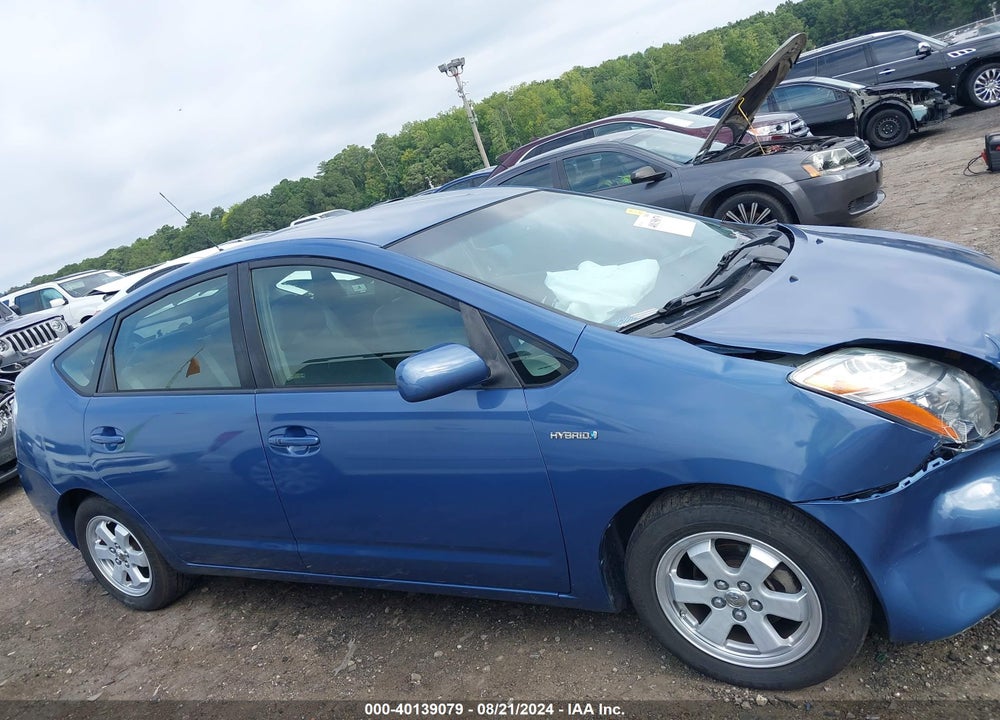 2008 TOYOTA PRIUS VIN: JTDKB20U987701172