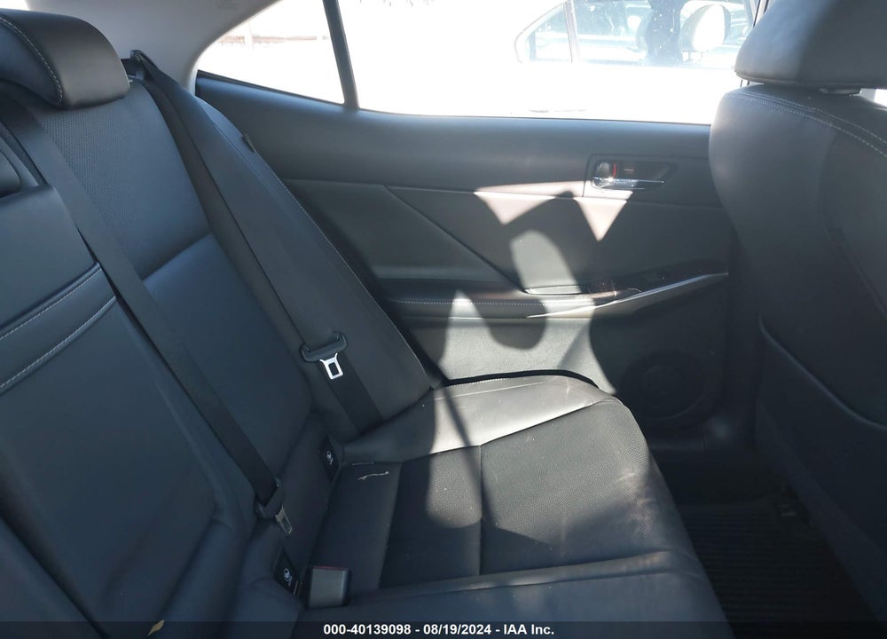 2016 LEXUS IS 200T VIN: JTHBA1D28G5021133