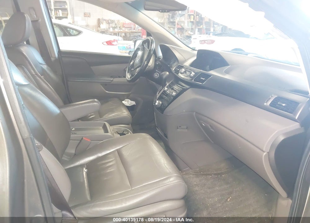 2011 HONDA ODYSSEY TOURING/TOURING ELITE VIN: 5FNRL5H95BB087218