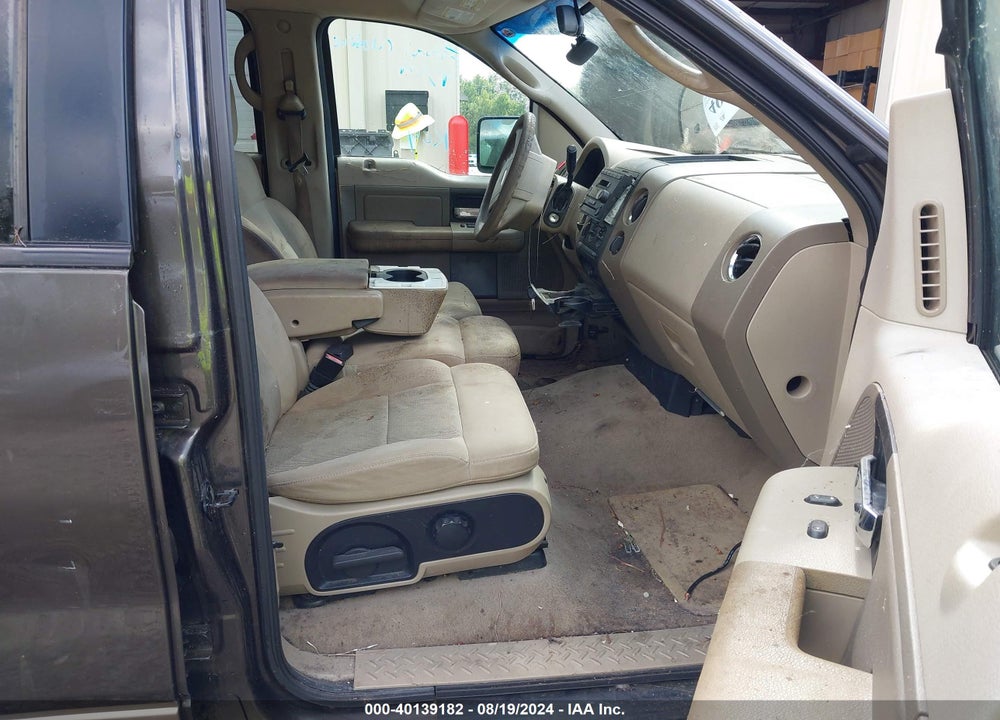 2005 FORD F-150 LARIAT/XLT VIN: 1FTPW12545FB13076