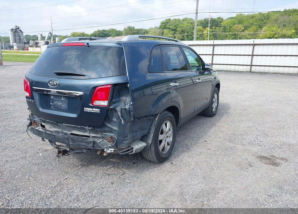 2011 KIA SORENTO LX VIN: 5XYKT3A11BG097702