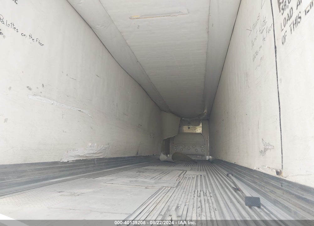 2007 UTILITY TRAILER MFG --- VIN: 1UYVS25317U054538