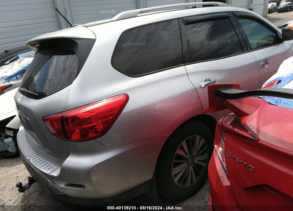 2018 NISSAN PATHFINDER SV VIN: 5N1DR2MN1JC658088