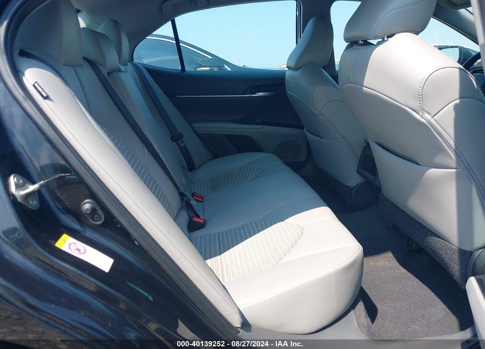 2019 TOYOTA CAMRY SE VIN: 4T1B11HK7KU226870