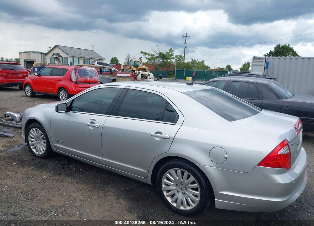 2011 FORD FUSION HYBRID VIN: 3FADP0L35BR316473