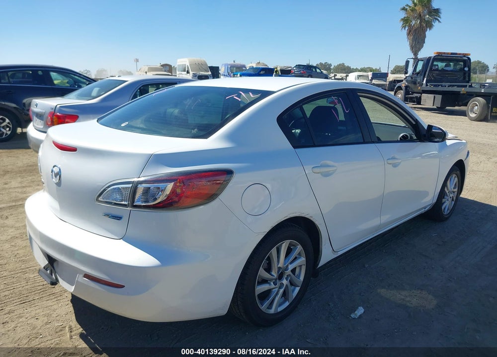 2012 MAZDA MAZDA3 VIN: JM1BL1W75C1656929