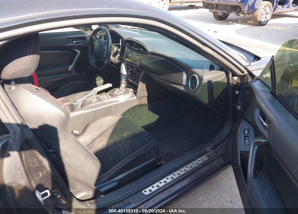 2013 SCION FR-S VIN: JF1ZNAA18D2729952