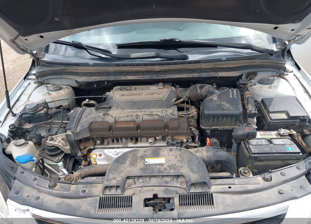 2009 HYUNDAI ELANTRA TOURING VIN: KMHDC86E79U037574
