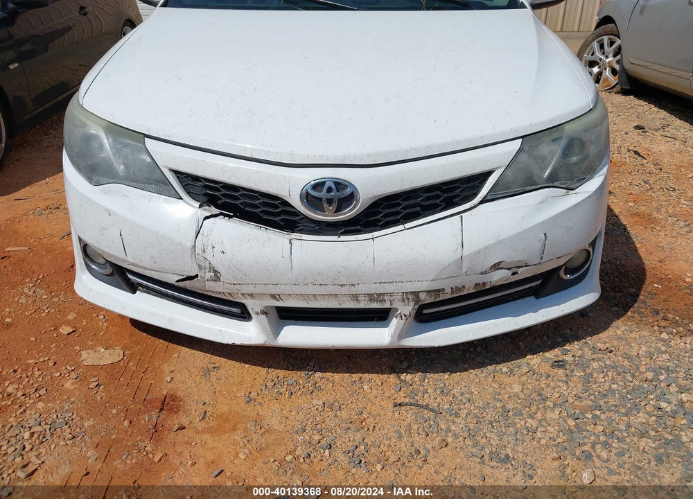 2014 TOYOTA CAMRY SE VIN: 4T1BF1FK0EU822833