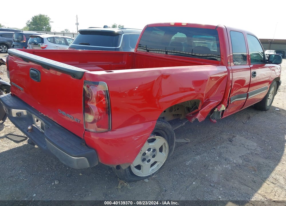 2005 CHEVROLET SILVERADO 1500 LS VIN: 2GCEC19V451183982