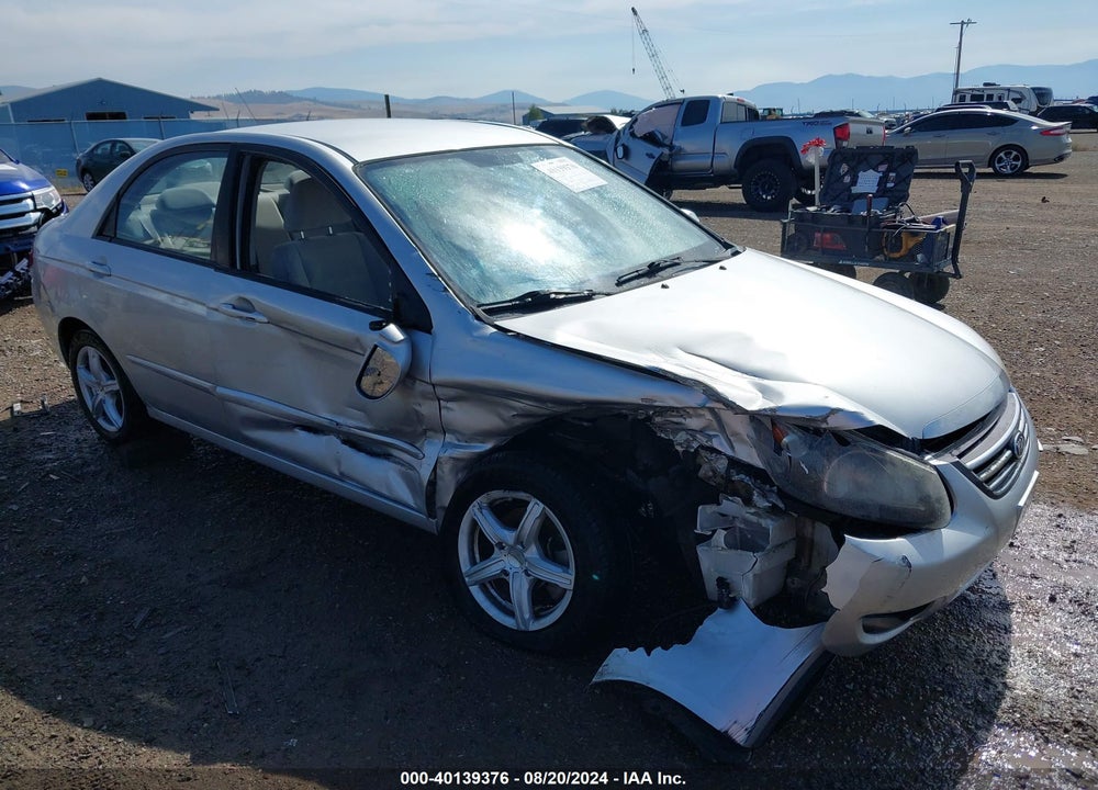 2009 KIA SPECTRA EX VIN: KNAFE221X95621143