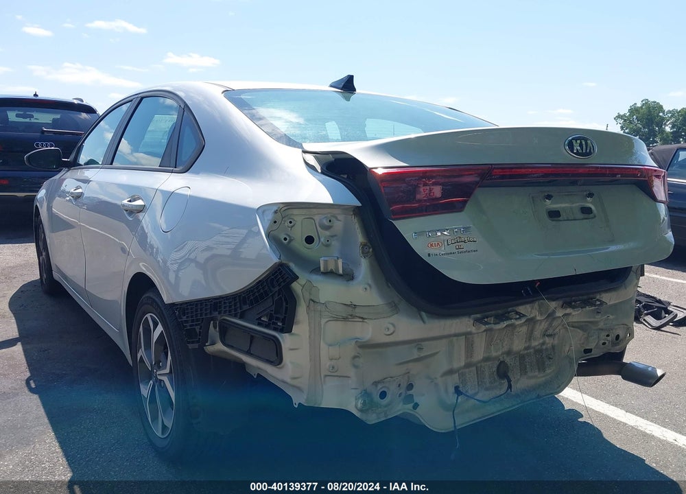 2021 KIA FORTE LXS VIN: 3KPF24AD3ME337109