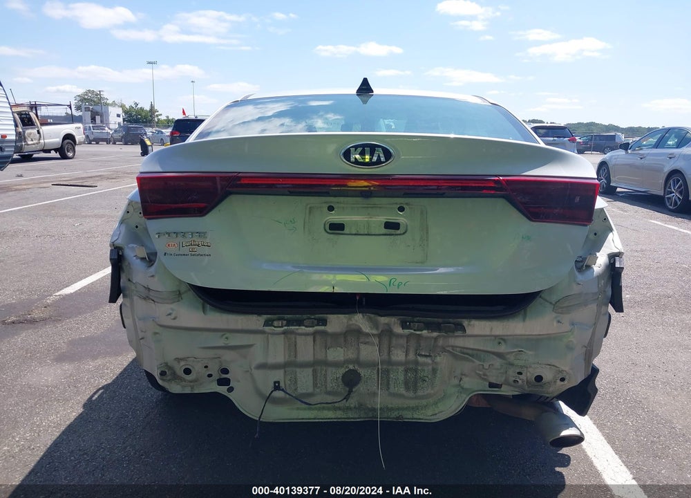 2021 KIA FORTE LXS VIN: 3KPF24AD3ME337109