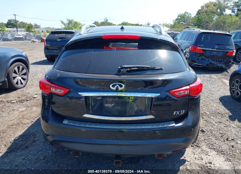 2013 INFINITI FX37 VIN: JN8CS1MW3DM170139