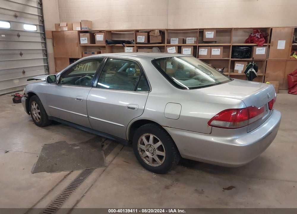 2002 HONDA ACCORD 2.3 SE VIN: JHMCG56722C001872