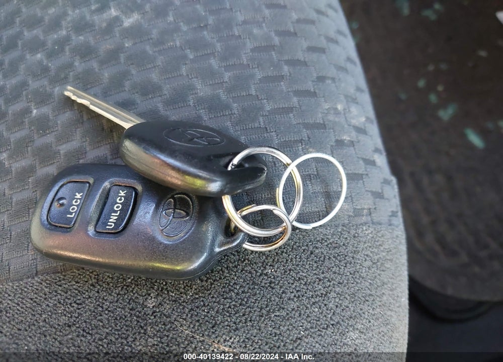 2006 TOYOTA COROLLA S VIN: 2T1BR32E86C614141