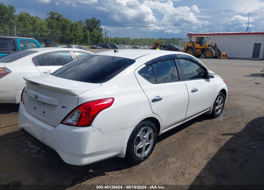 2017 NISSAN VERSA 1.6 SV VIN: 3N1CN7AP1HL876774