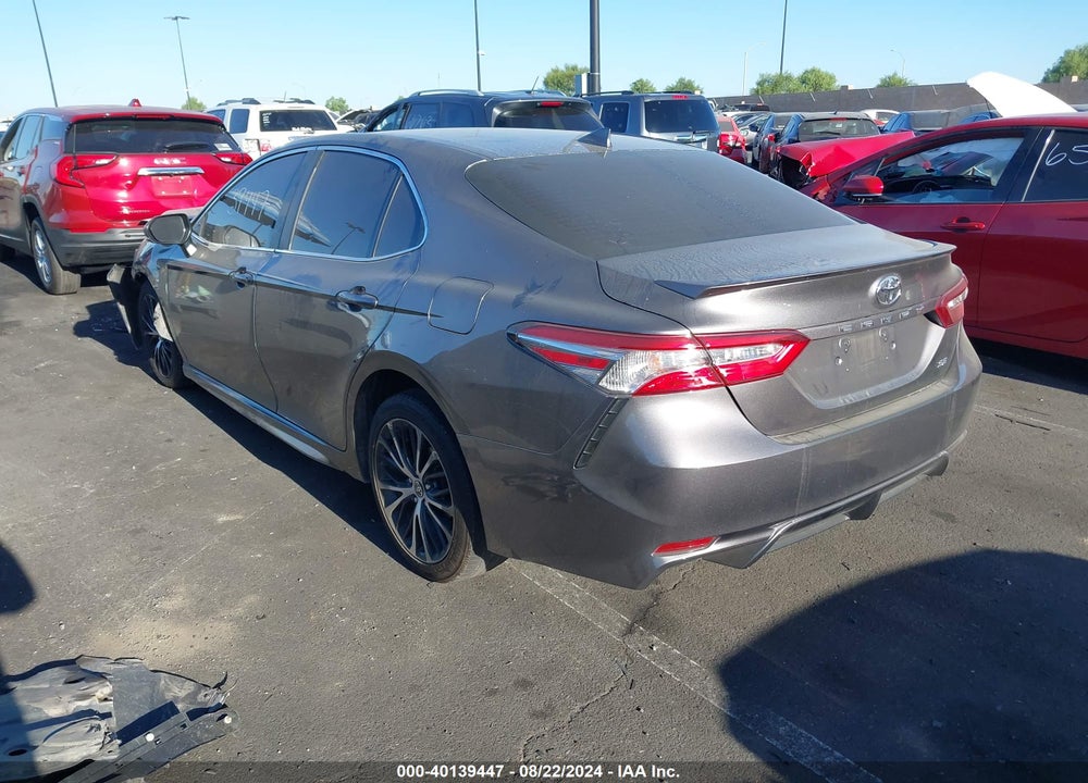 2020 TOYOTA CAMRY SE VIN: 4T1G11AK1LU955321