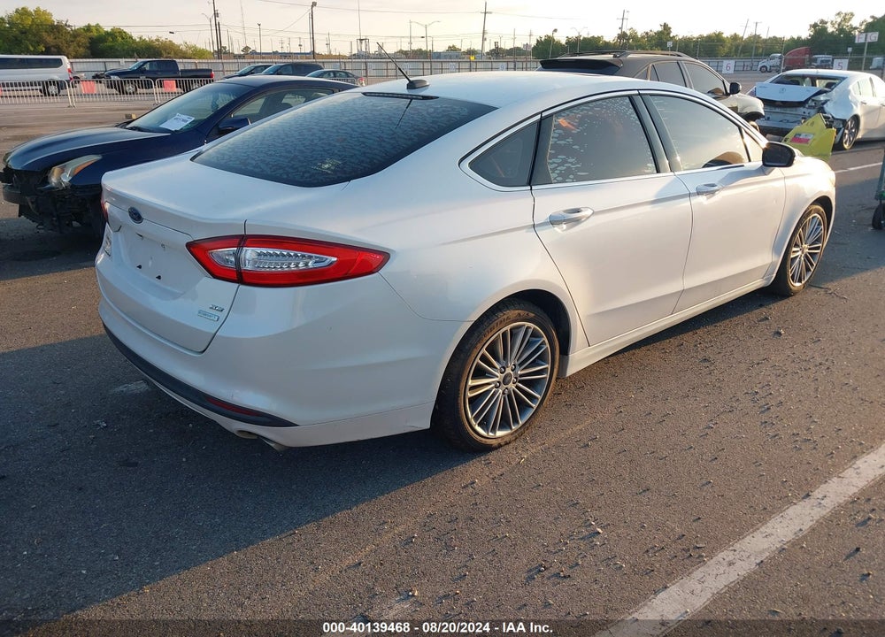 2014 FORD FUSION SE VIN: 3FA6P0HD6ER239045