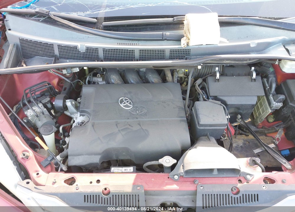 2012 TOYOTA SIENNA XLE V6 8 PASSENGER VIN: 5TDYK3DCXCS270549