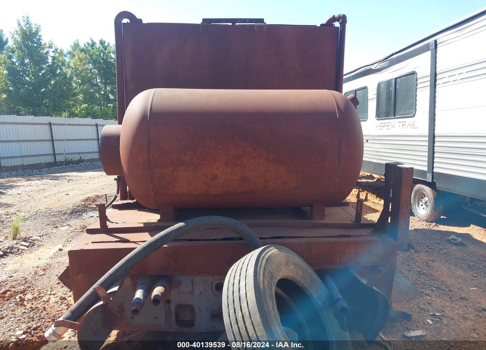 1989 MACK 600 R600 VIN: 1M2N187Y4KW028716