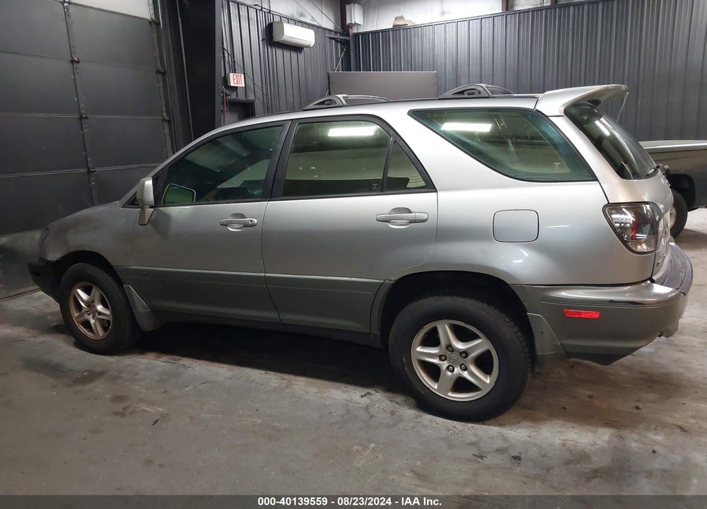 2001 LEXUS RX 300 VIN: JTJHF10U210204744