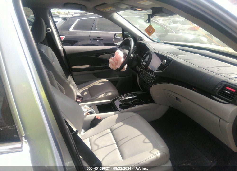 2022 HONDA PILOT VIN: 5FNYF6H60NB013465