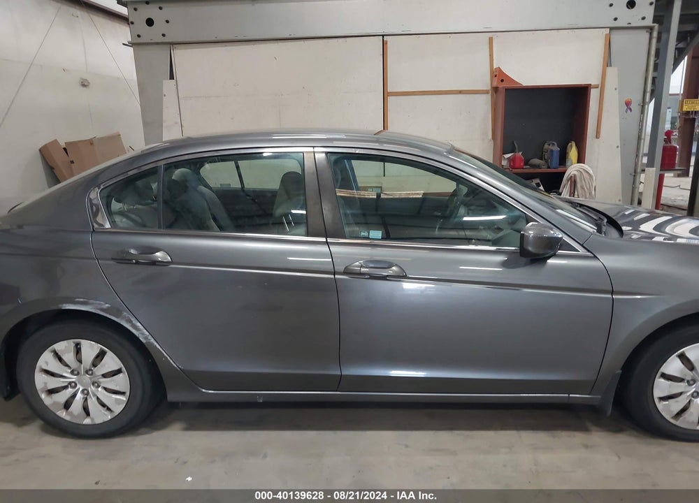 2010 HONDA ACCORD 2.4 LX VIN: 1HGCP2F33AA104811