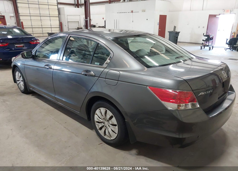 2010 HONDA ACCORD 2.4 LX VIN: 1HGCP2F33AA104811