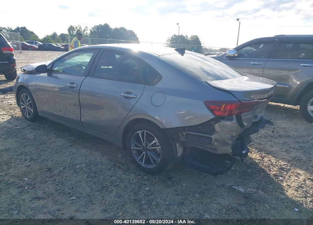 2023 KIA FORTE VIN: 3KPF24AD4PE641070