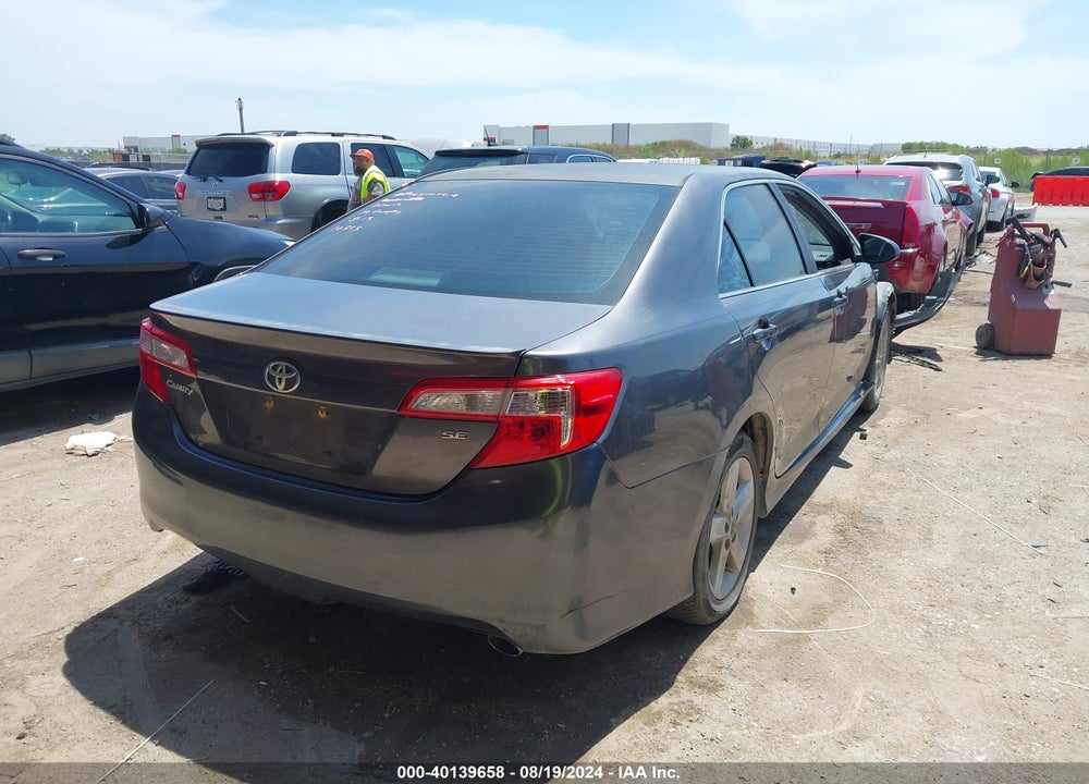 2014 TOYOTA CAMRY SE VIN: 4T1BF1FK3EU757430