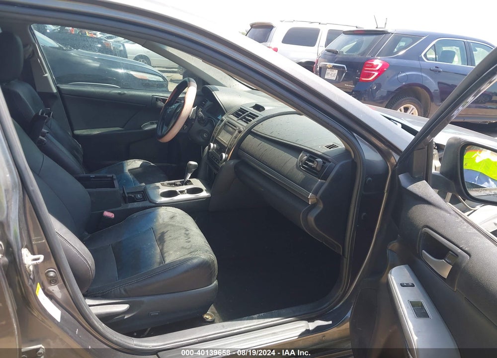 2014 TOYOTA CAMRY SE VIN: 4T1BF1FK3EU757430