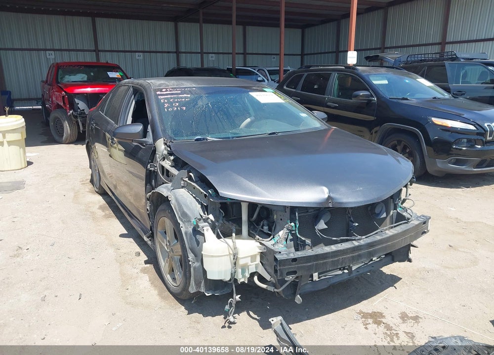 2014 TOYOTA CAMRY SE VIN: 4T1BF1FK3EU757430