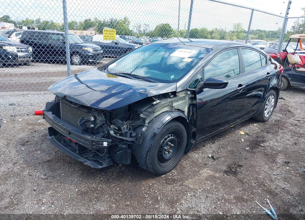 2018 KIA FORTE VIN: 3KPFK4A79JE178635