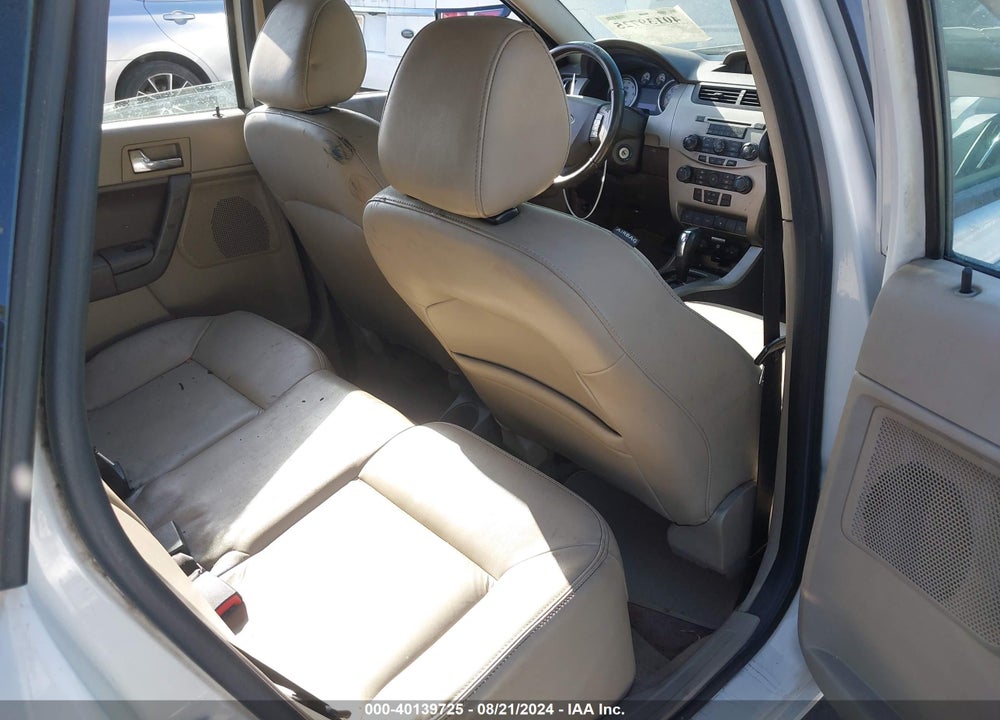 2010 FORD FOCUS SEL VIN: 1FAHP3HN6AW208260