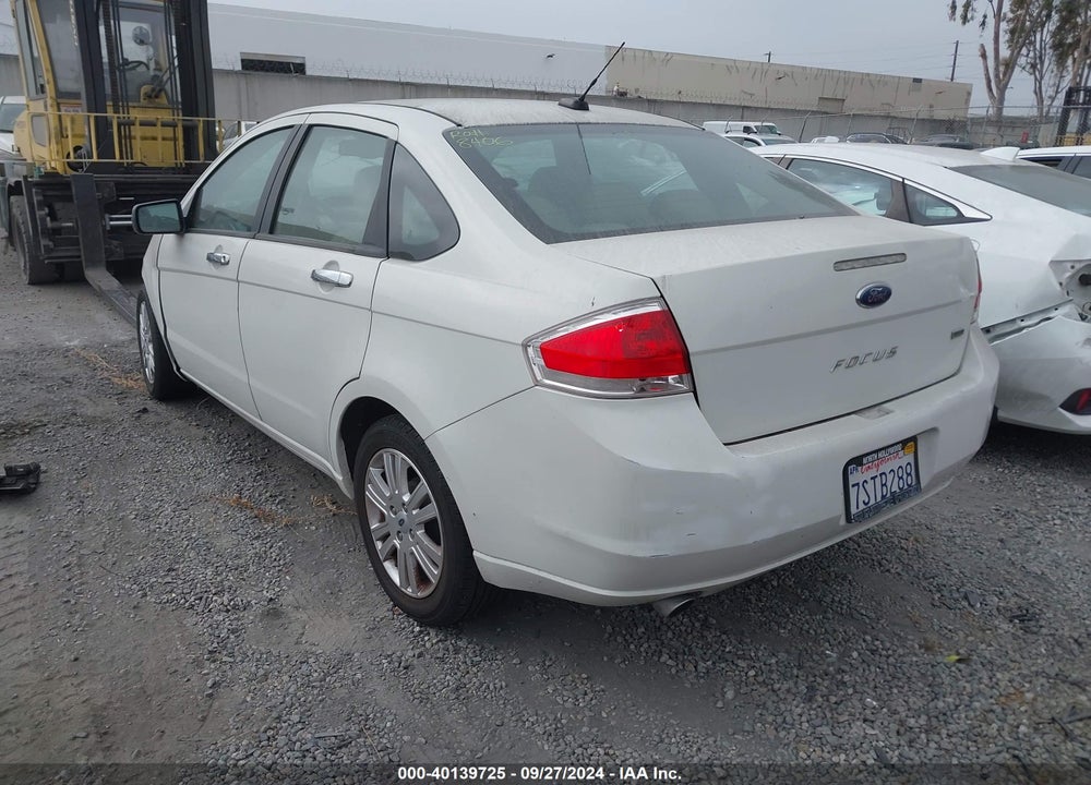2010 FORD FOCUS SEL VIN: 1FAHP3HN6AW208260
