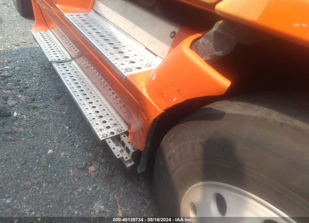 2012 FREIGHTLINER CASCADIA 113 VIN: 1FUJGHDV9CLBJ0452