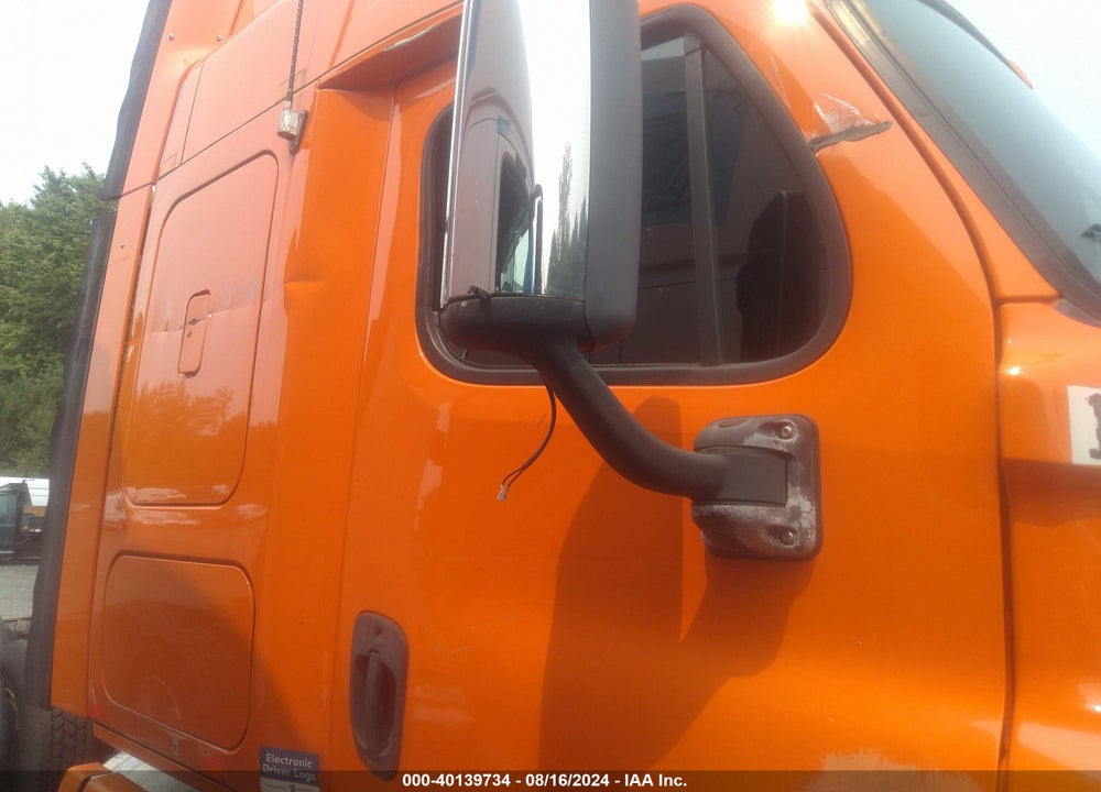 2012 FREIGHTLINER CASCADIA 113 VIN: 1FUJGHDV9CLBJ0452