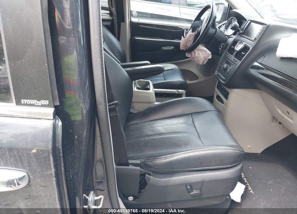 2014 CHRYSLER TOWN & COUNTRY TOURING-L VIN: 2C4RC1CGXER198273