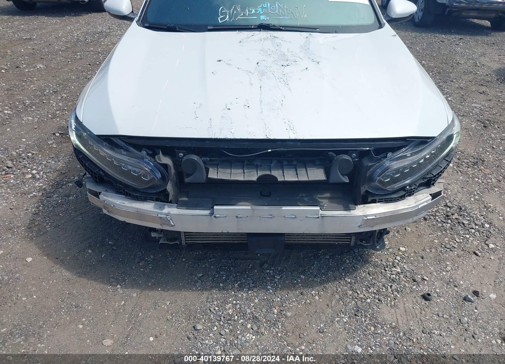 2018 HONDA ACCORD TOURING VIN: 1HGCV1F91JA029739
