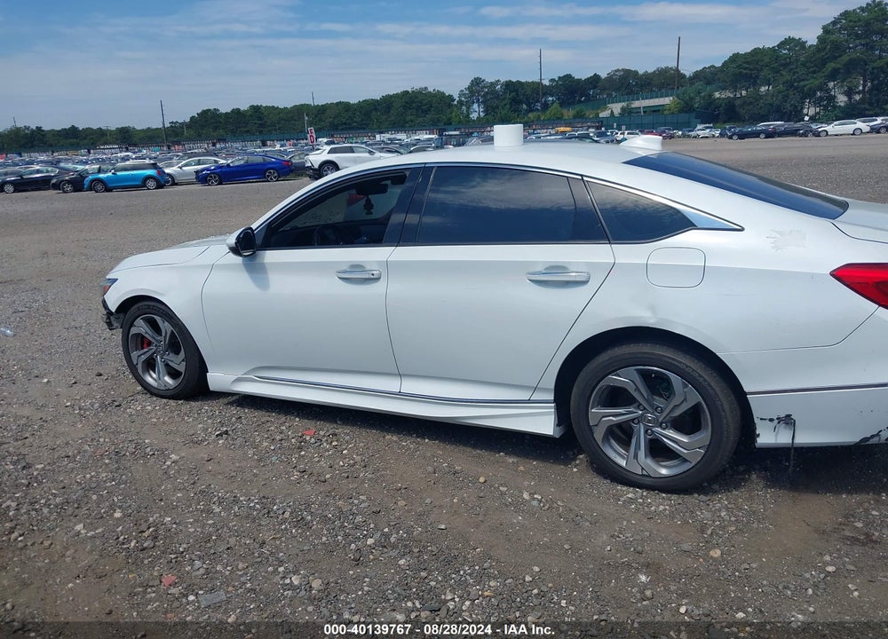 2018 HONDA ACCORD TOURING VIN: 1HGCV1F91JA029739