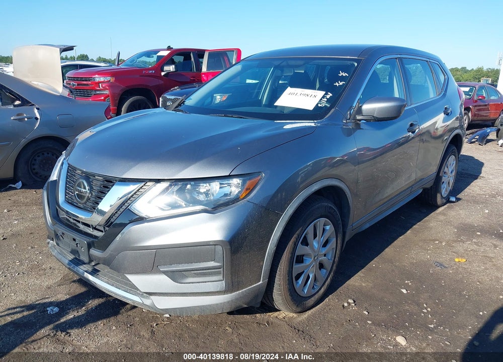 2018 NISSAN ROGUE S VIN: KNMAT2MV5JP552339