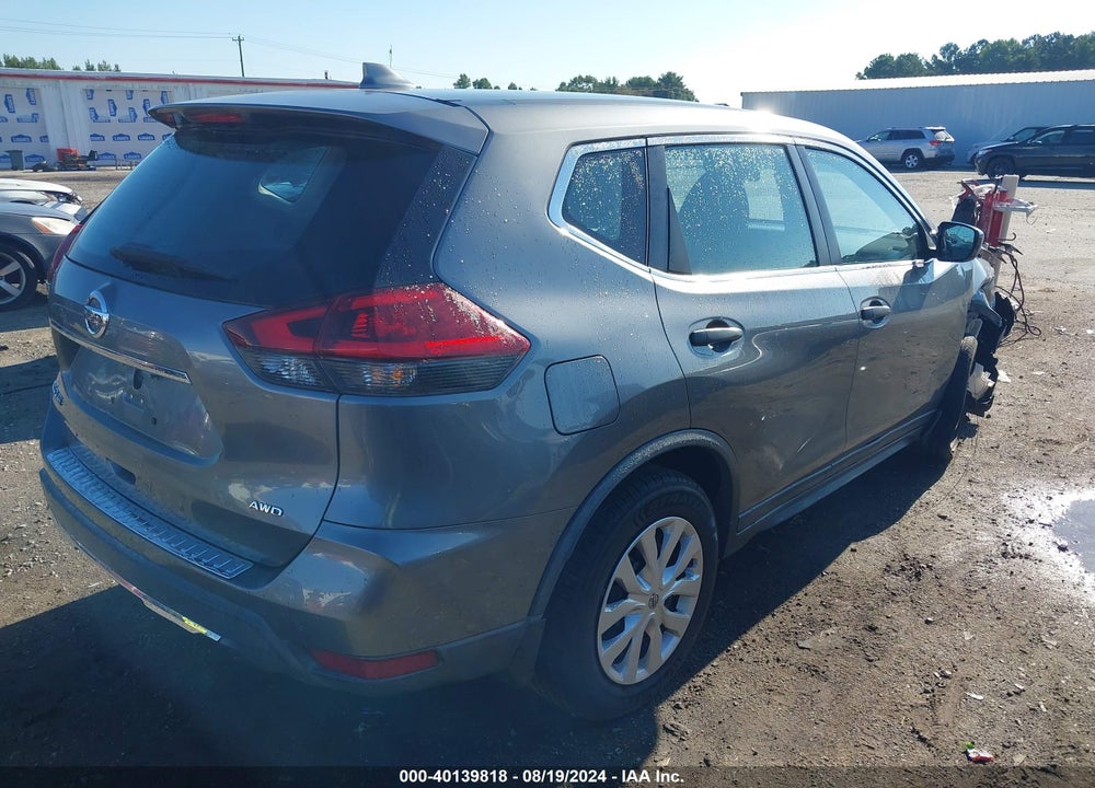 2018 NISSAN ROGUE S VIN: KNMAT2MV5JP552339