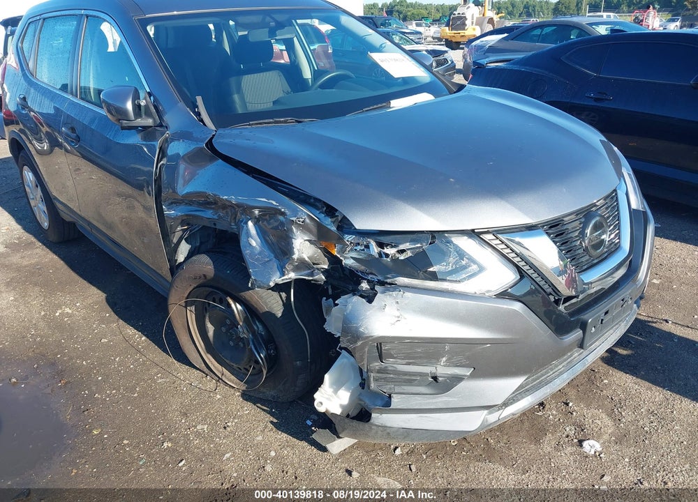 2018 NISSAN ROGUE S VIN: KNMAT2MV5JP552339