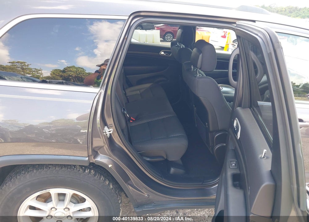 2019 JEEP GRAND CHEROKEE LAREDO E 4X2 VIN: 1C4RJEAG9KC789781