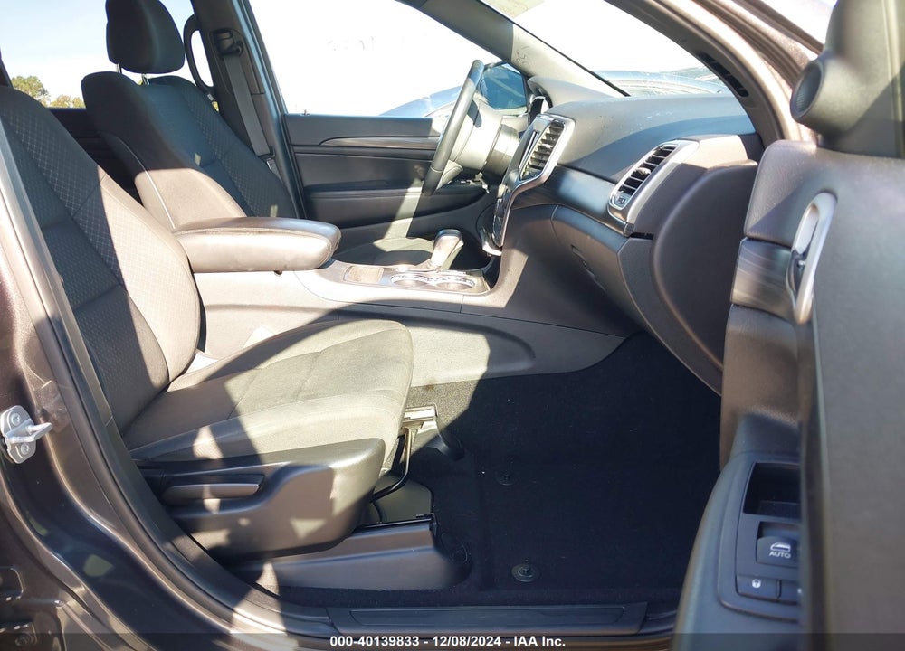 2019 JEEP GRAND CHEROKEE LAREDO E 4X2 VIN: 1C4RJEAG9KC789781